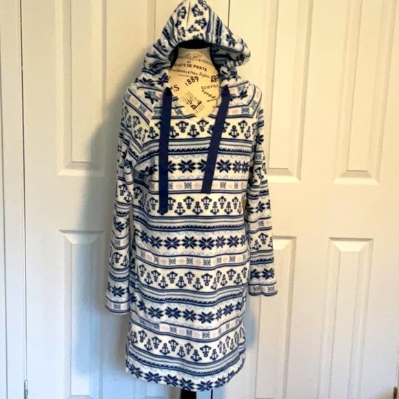 Nautica Fleece Hoodie in Size  Small. - Picture 1 of 4